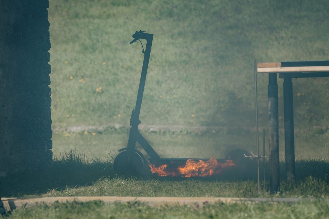požár elektrokoloběžky s Li-ion baterií